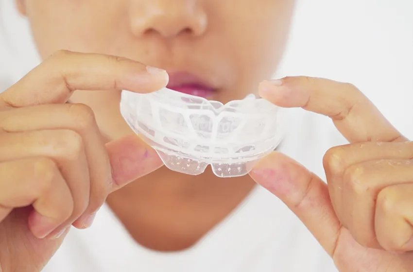 小児矯正 マウスピース型矯正装置|成長に合わせた治療|岡山市北区の歯医者【グラン岡山歯科・矯正歯科】インプラントから虫歯治療まで幅広く対応